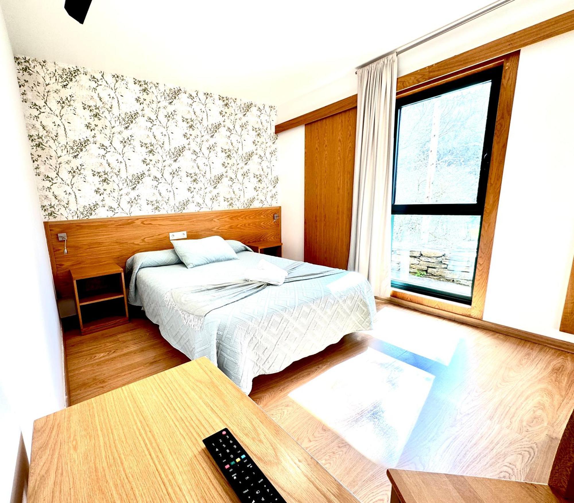 Hotel Complexo Xacobeo à Tríacastela Extérieur photo