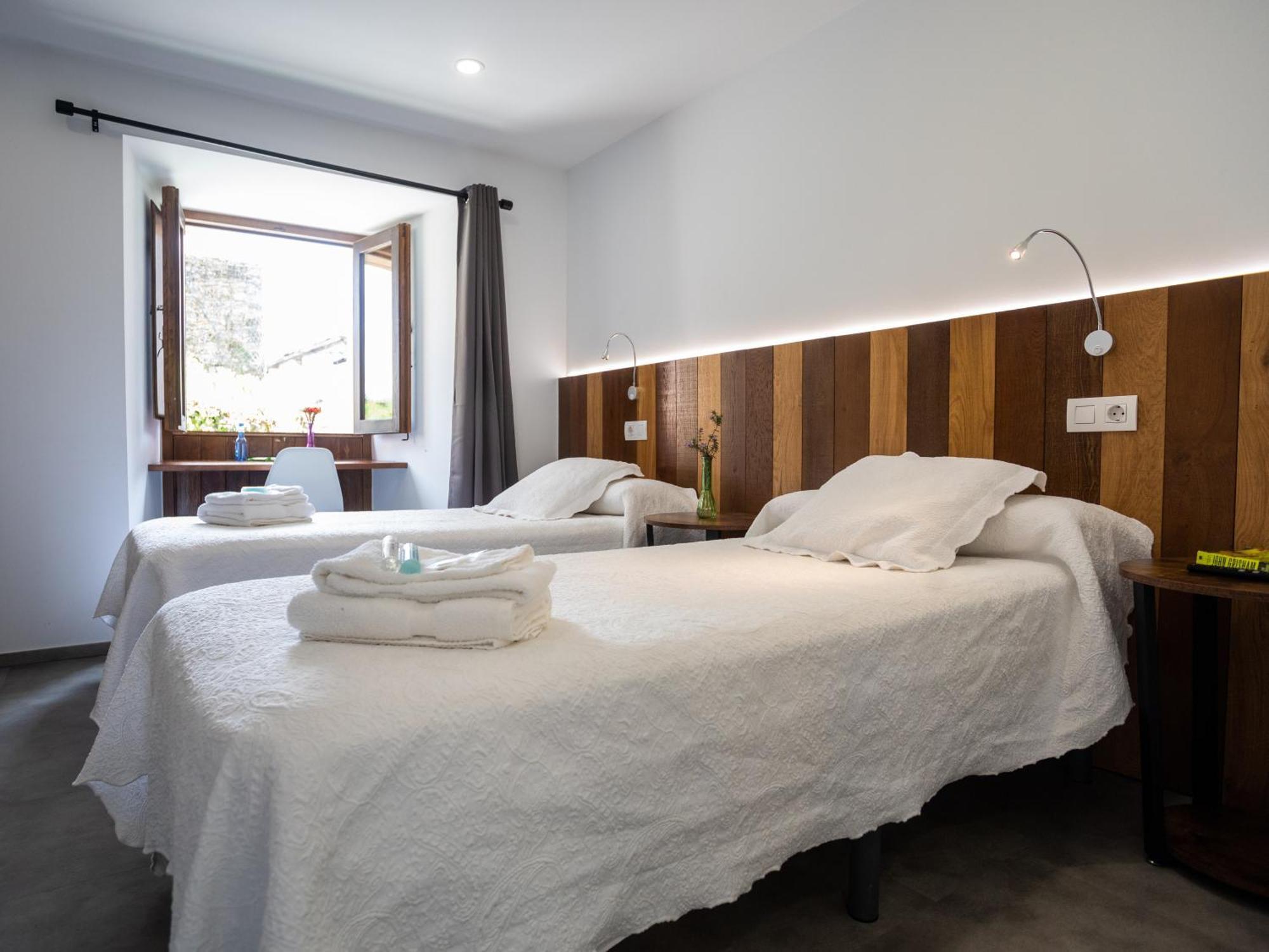 Hotel Complexo Xacobeo à Tríacastela Extérieur photo